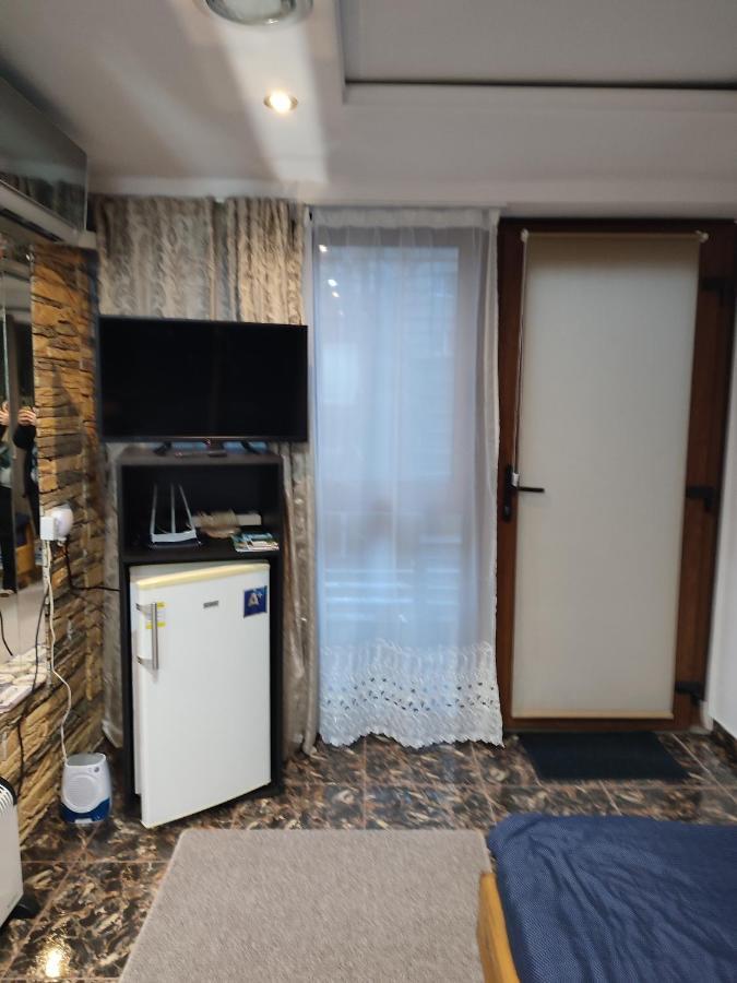 Garsoniera Alex Apartment Cluj-Napoca Exterior foto